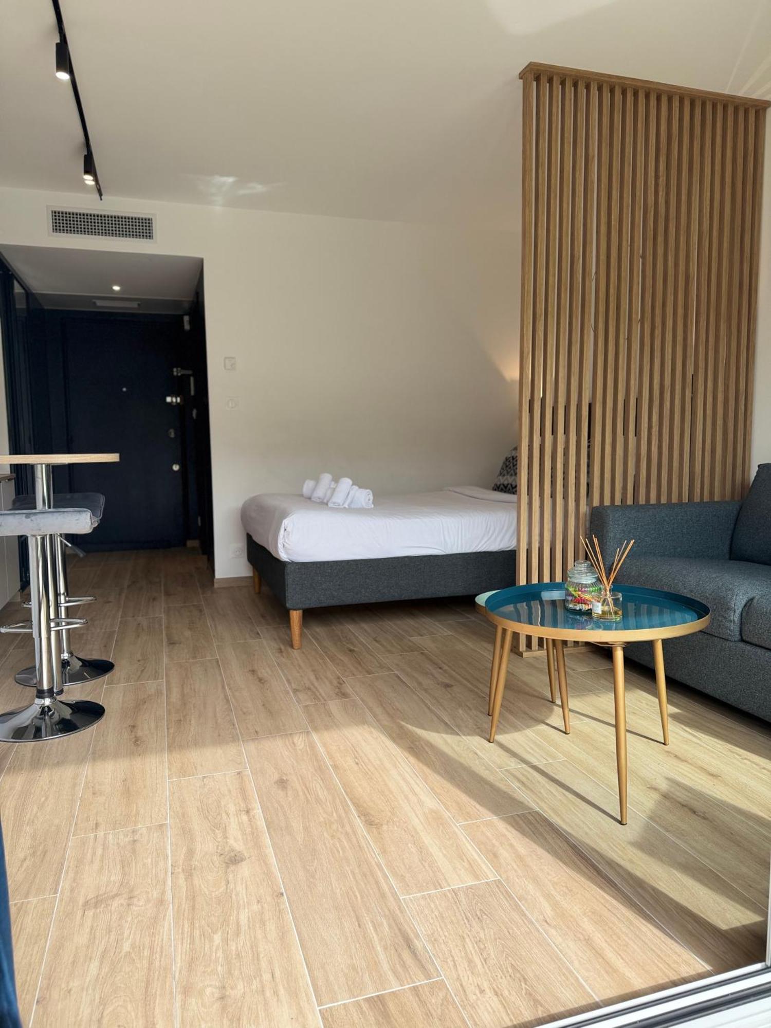 Cosy Appartement, Centre-Ville Cannes, Terrasse, Clim Ngoại thất bức ảnh